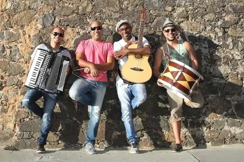 
					De Djavan ao PaGGodin de Léo Santana: Agenda Cultural de Salvador
				
				