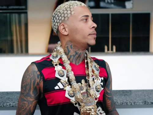 
					Defesa de MC Poze do Rodo se manifesta após prisão e graves acusações
				
				