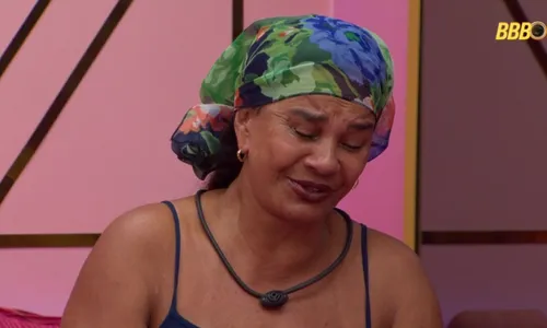 
					Solange Couto surta com boatos de conteúdo adulto se pronuncia
				
				