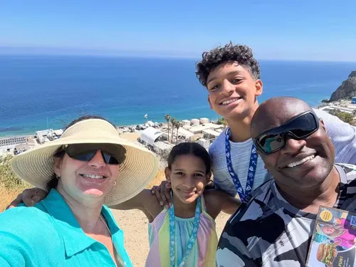 
					Esposa de Jacaré, ex-Tchan, expõe intimidade do casal em viagem
				
				