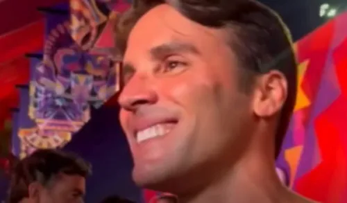 
					FOTOS: famosos curtem 1º dia de Carnaval no Camarote Salvador
				
				