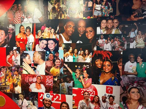 
					FOTOS: Bruna Marquezine e mais estrelas curtem Camarote Expresso 2222
				
				