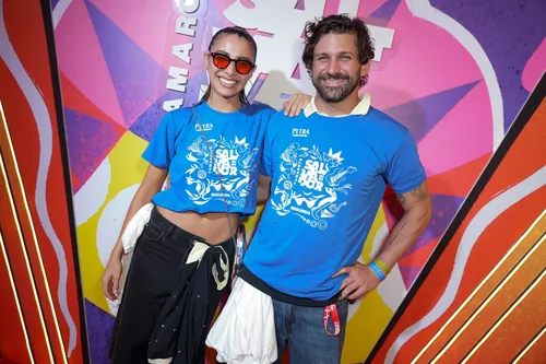 
					FOTOS: famosos curtem penúltimo dia do Carnaval no Camarote Salvador
				
				