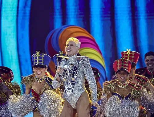 
					Famosos prestigiam o 'Último Voo da Nave' de Xuxa em SP; veja fotos
				
				