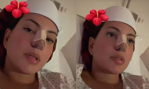 
					Fernanda Bande se revolta após cirurgia plástica no rosto dar errado
				
				