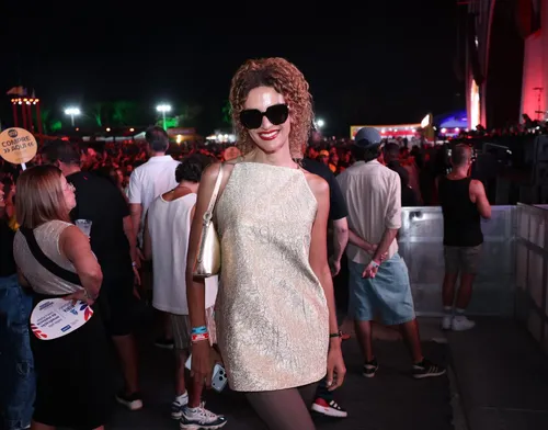 
					Festival de Verão 2026: famosos marcam presença no 2⁠º dia; FOTOS
				
				