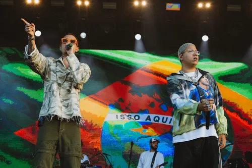 
					Festival de Verão 2026: fotos do 2º dia com Léo Santana e muito mais
				
				