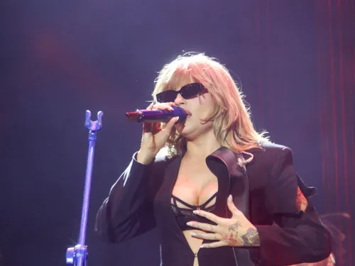 
					Festival de Verão 2026: fotos do 2º dia com Léo Santana e muito mais
				
				