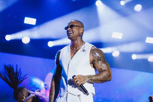 
					Festival de Verão 2026: fotos do 2º dia com Léo Santana e muito mais
				
				