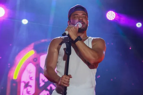 
					Festival de Verão 2026: fotos do 2º dia com Léo Santana e muito mais
				
				