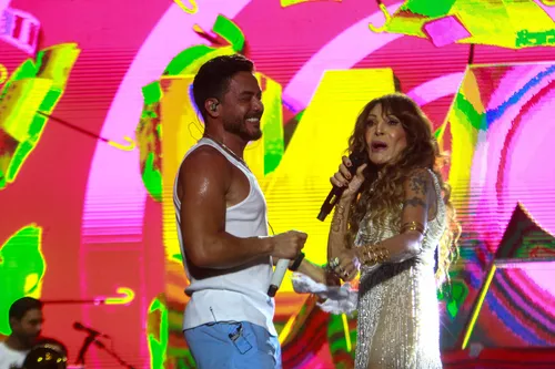 
					Festival de Verão 2026: fotos do 2º dia com Léo Santana e muito mais
				
				