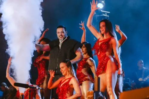 
					Festival de Verão 2026: fotos do 2º dia com Léo Santana e muito mais
				
				