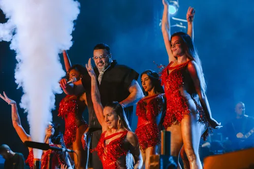 
					Festival de Verão 2026: fotos do 2º dia com Léo Santana e muito mais
				
				