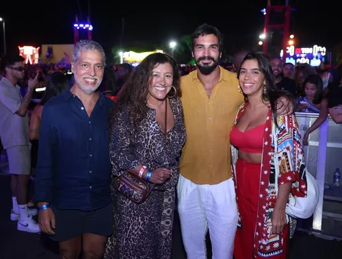 
					Festival de Verão 26 tem elenco estrelado de famosos; FOTOS
				
				