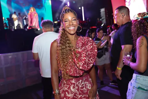 
					Festival de Verão 26 tem elenco estrelado de famosos; FOTOS
				
				