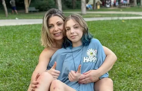 
					Filha de Sheila Mello e Xuxa rouba a cena em clique raro; veja
				
				