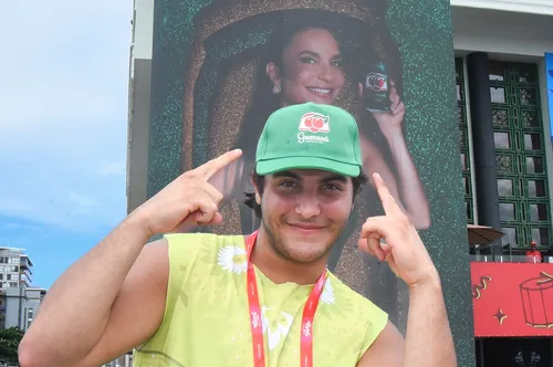 
					Filho de Ivete Sangalo quebra expectativa e revela carreira ousada
				
				