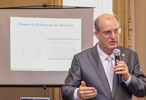 
					Grandes mentores brasileiros que dão destaque e suporte para baianos
				
				