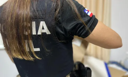 
					Homem é preso por descumprir medida protetiva em Salvador
				
				