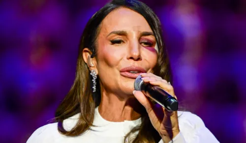 
					Melhor amigo de Ivete Sangalo atualiza estado da cantora após cirurgia
				
				