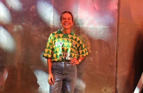 
					Ivete Sangalo recebe elenco de famosos no 2º show da turnê 'Clareou'
				
				