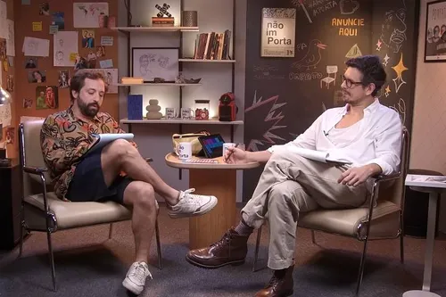 
					João Vicente revela bronca de Chay Suede após polêmica com ator
				
				