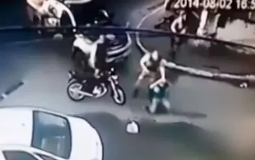 
					Julgamento de PMs por morte e decapitação em Salvador é adiado de novo
				
				