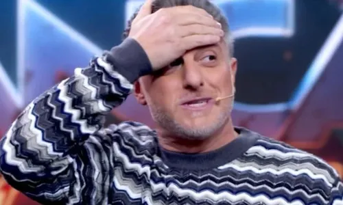 
					Luciano Huck revela destino de Virginia na Copa do Mundo após término
				
				