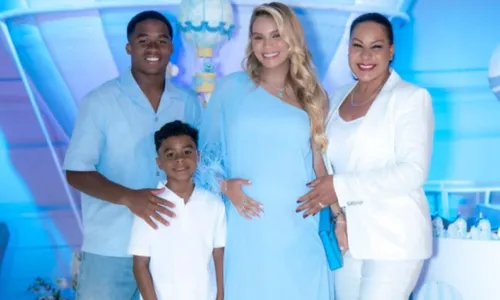
					Mãe de Endrick toma atitude após rumores de climão com Gabriely; veja
				
				
