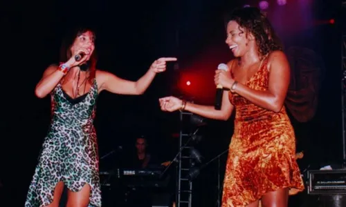 
					Margareth Menezes resgata fotos raras em aniversário de Ivete Sangalo
				
				