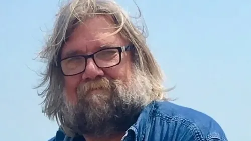 
					Michael Schumacher morreu? Saiba a verdade após notícia movimentar web
				
				