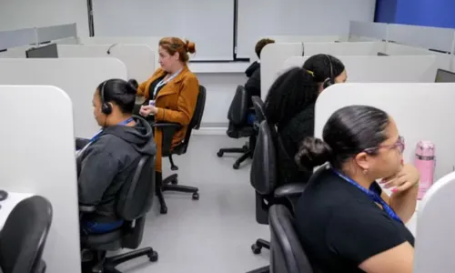 
					Multinacional oferece 200 vagas de emprego em Salvador
				
				