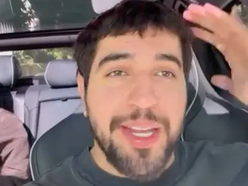 
					Mãe de Rafa Kalimann se irrita e rebate ataques contra Nattan
				
				