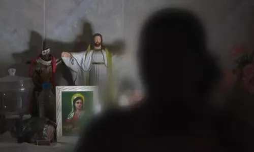 
					Pai de santo é suspeito de queimar umbandistas em rituais na Bahia
				
				
