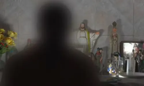 
					Pai de santo é suspeito de queimar umbandistas em rituais na Bahia
				
				