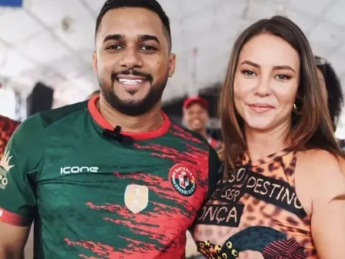 
					Paolla Oliveira e mestre Fafá estão juntos? Web aponta suposto romance
				
				