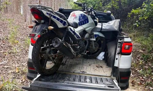 
					Polícia Militar recupera moto roubada em área rural de Eunápolis
				
				