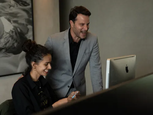 
					Por que atendimento é estratégia: o detalhe que vende sem vender
				
				