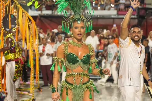 
					Lucas Guedez comenta rumores de Virginia na Globo: 'Que me leve'
				
				