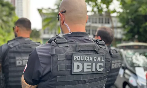 
					Quatro homens são presos por furtar cabos de cobre em Salvador
				
				