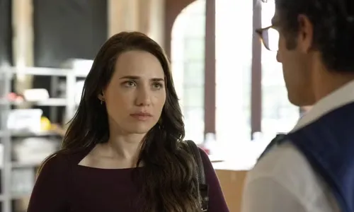 
					Quem Ama Cuida: Pedro se livra de Bruna e engata namoro com criminosa
				
				