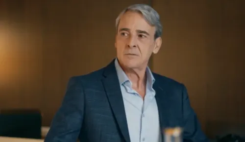 
					Quem Ama Cuida: Adriana muda visual para puxar tapete de Ulisses
				
				