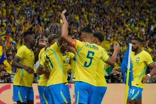 
					Chiquititas viraliza ao prever vitória do Brasil sobre o Japão; VÍDEO
				
				