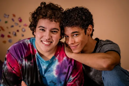 
					'Quinze Dias': estreia romance gay adaptado de livro brasileiro
				
				