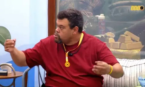 
					BBB 26: Babu se revolta e rebate Sol após acusação: 'Se vitimizou'
				
				