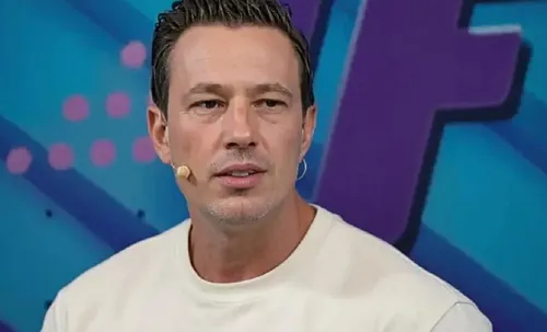 
					Saiba o real motivo do sumiço de Gabriel Cartolano no 'Fofocalizando'
				
				