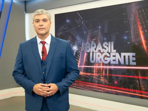 
					Joel Datena expõe apoio do pai após sangramento na medula: 'Levantou'
				
				