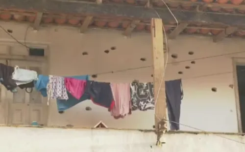 
					Salvador tem noite violenta com dois suspeitos mortos e PM baleado
				
				