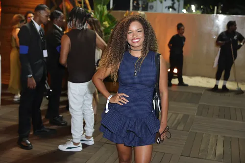 
					Shakira no Rio: famosos marcam presença no VIP do show; FOTOS
				
				