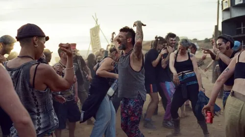 
					'Sirāt', rival do Brasil no Oscar, é travessia sádica rumo ao inferno
				
				